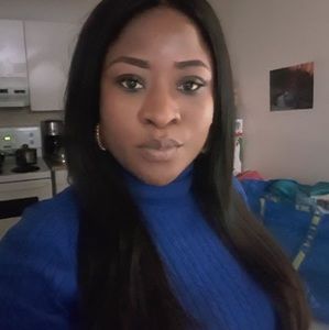 Meet your Posher, Omobola